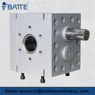 Rubber polymer extrusion gear pump