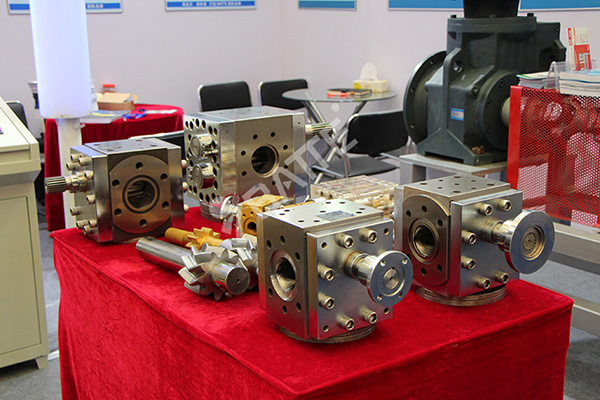 melt gear pump