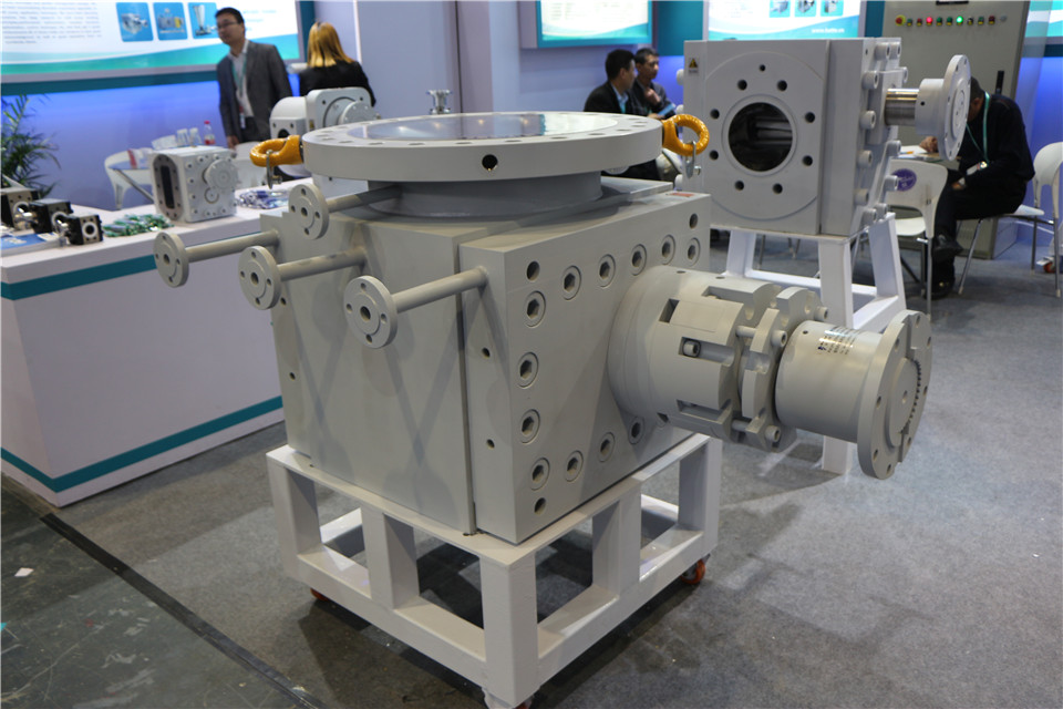 polymer melt gear pump