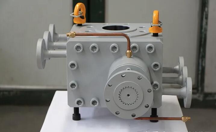 melt pump for polymer reaction kettle/reactor