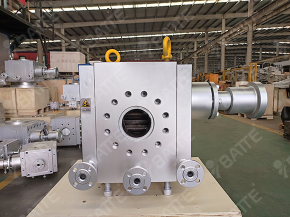 pipeline melt gear pump