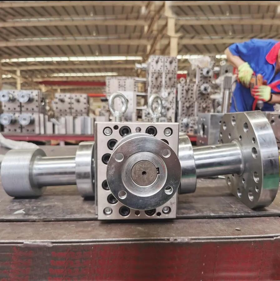 polymer melt gear pump
