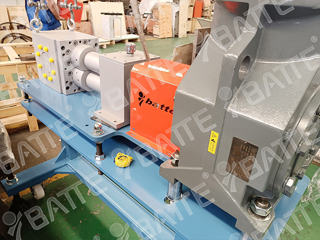 rubber melt pump