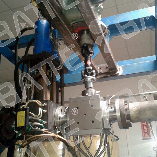 high temperature melt pump