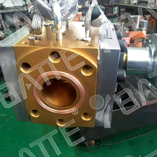 polymer melt pump
