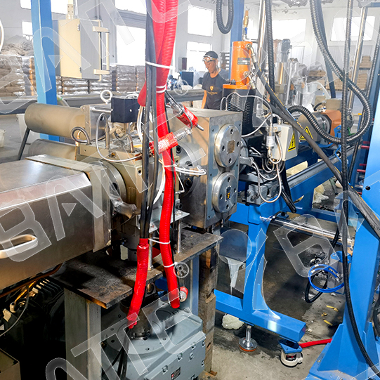 melt pump for extruder