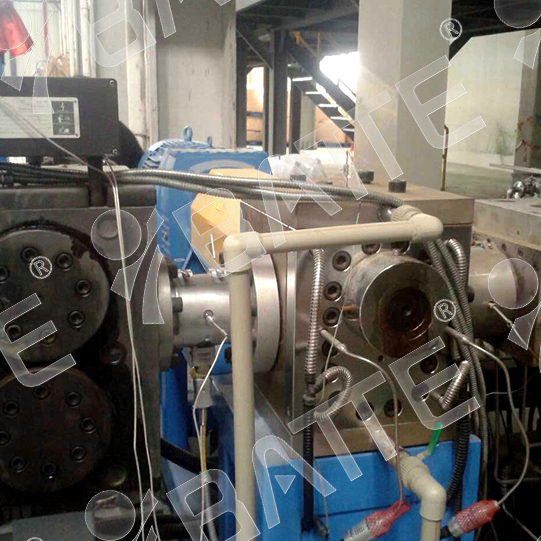 extrusion melt pump and screen changer