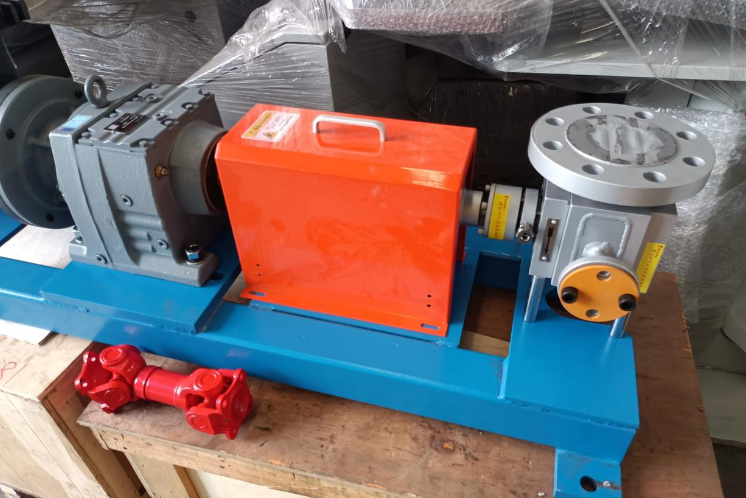 polymer transfer melt pump
