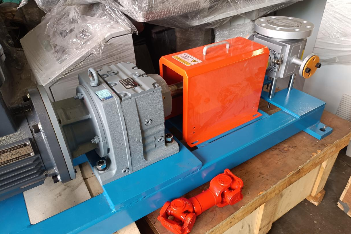 extrusion melt pump