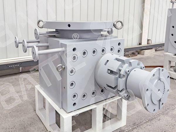 polymer melt pump