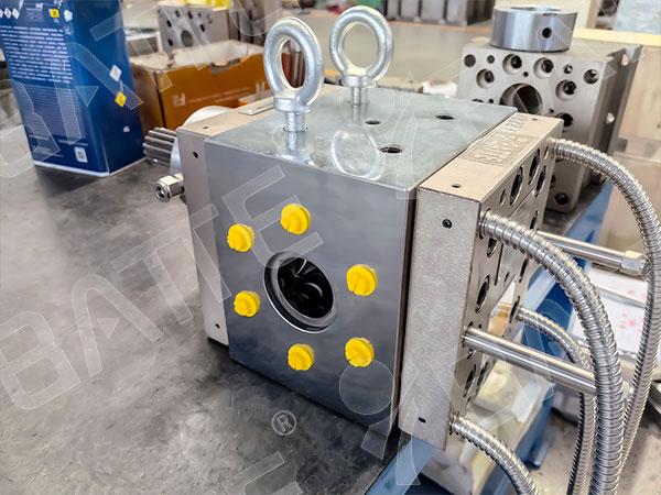 plastic profile extrusion melt pump