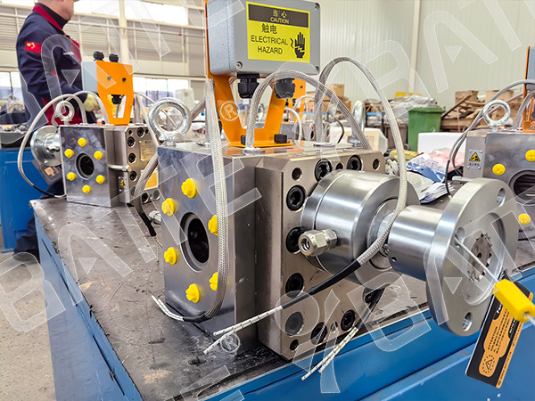 polymer melt pump 