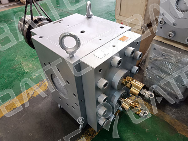 melt pump for rubber extruder